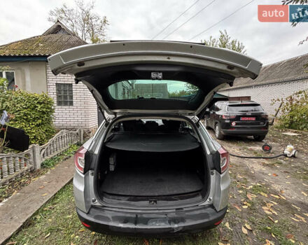 Рено Меган 2011 у Мироновке на Automoto.ua Сірий Рено Меган, об'ємом двигуна 1.46 л та пробігом 316 тис. км за 6600 $, фото 17 на Automoto.ua