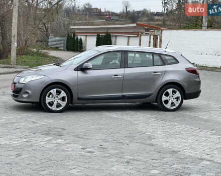Сірий Рено Меган, об'ємом двигуна 1.5 л та пробігом 199 тис. км за 8250 $, фото 4 на Automoto.ua