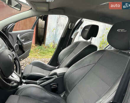 Серый Рено Меган, объемом двигателя 1.46 л и пробегом 232 тыс. км за 7650 $, фото 28 на Automoto.ua