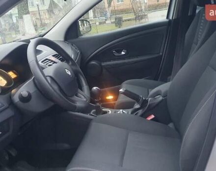 Серый Рено Меган, объемом двигателя 1.46 л и пробегом 235 тыс. км за 6980 $, фото 11 на Automoto.ua