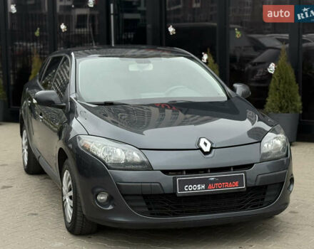 Сірий Рено Меган, об'ємом двигуна 1.46 л та пробігом 320 тис. км за 5500 $, фото 2 на Automoto.ua