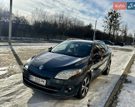 Серый Рено Меган, объемом двигателя 1.46 л и пробегом 262 тыс. км за 7800 $, фото 2 на Automoto.ua