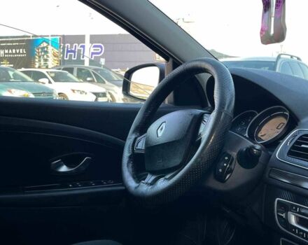 Серый Рено Меган, объемом двигателя 1.9 л и пробегом 265 тыс. км за 5440 $, фото 12 на Automoto.ua