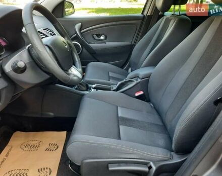 Серый Рено Меган, объемом двигателя 1.6 л и пробегом 194 тыс. км за 8100 $, фото 42 на Automoto.ua