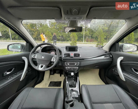 Сірий Рено Меган, об'ємом двигуна 1.4 л та пробігом 185 тис. км за 6800 $, фото 7 на Automoto.ua