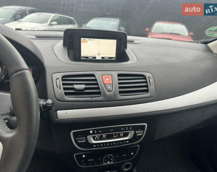 Сірий Рено Меган, об'ємом двигуна 1.87 л та пробігом 200 тис. км за 7700 $, фото 40 на Automoto.ua