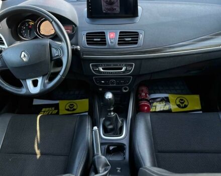 Серый Рено Меган, объемом двигателя 1.5 л и пробегом 208 тыс. км за 7800 $, фото 8 на Automoto.ua