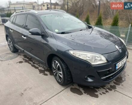 Серый Рено Меган, объемом двигателя 1.46 л и пробегом 300 тыс. км за 6200 $, фото 1 на Automoto.ua