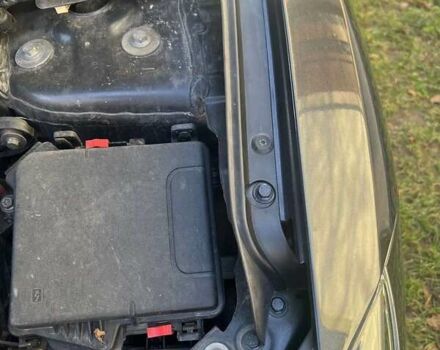 Рено Меган 2011 в Косове на Automoto.ua Серый Рено Меган, объемом двигателя 1.46 л и пробегом 254 тыс. км за 6999 $, фото 8 на Automoto.ua