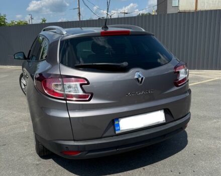 Серый Рено Меган, объемом двигателя 2 л и пробегом 198 тыс. км за 6500 $, фото 1 на Automoto.ua