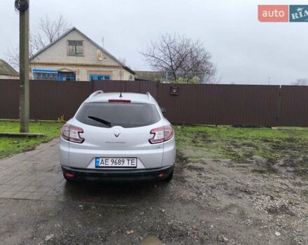 Сірий Рено Меган, об'ємом двигуна 1.46 л та пробігом 246 тис. км за 5300 $, фото 1 на Automoto.ua