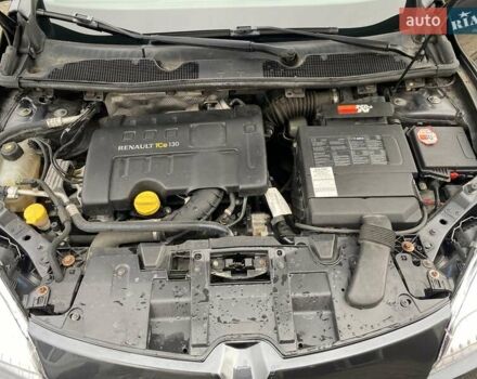 Сірий Рено Меган, об'ємом двигуна 1.4 л та пробігом 143 тис. км за 6600 $, фото 13 на Automoto.ua