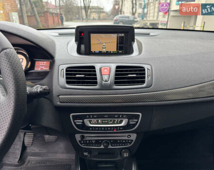 Сірий Рено Меган, об'ємом двигуна 1.5 л та пробігом 218 тис. км за 7200 $, фото 45 на Automoto.ua