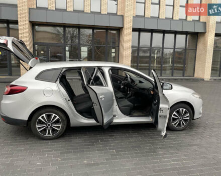 Сірий Рено Меган, об'ємом двигуна 1.46 л та пробігом 239 тис. км за 6600 $, фото 15 на Automoto.ua