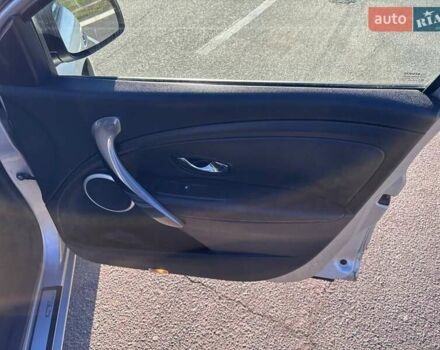 Серый Рено Меган, объемом двигателя 1.5 л и пробегом 249 тыс. км за 9400 $, фото 53 на Automoto.ua