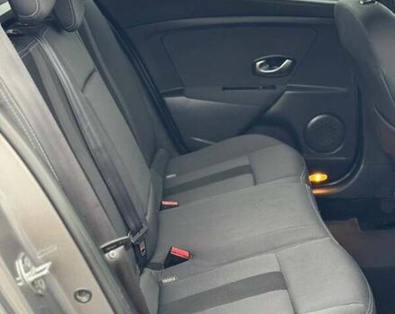 Сірий Рено Меган, об'ємом двигуна 1.46 л та пробігом 270 тис. км за 7800 $, фото 19 на Automoto.ua