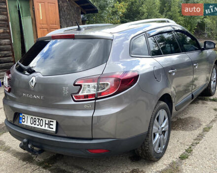 Серый Рено Меган, объемом двигателя 1.46 л и пробегом 294 тыс. км за 8250 $, фото 11 на Automoto.ua
