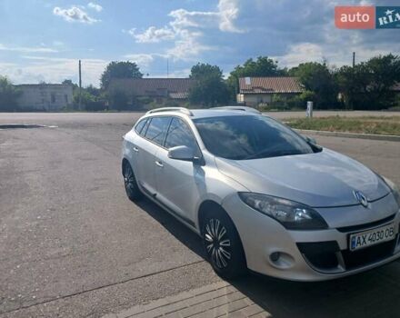 Серый Рено Меган, объемом двигателя 1.6 л и пробегом 270 тыс. км за 6400 $, фото 4 на Automoto.ua