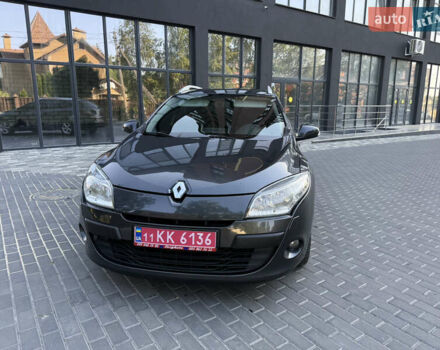 Сірий Рено Меган, об'ємом двигуна 1.6 л та пробігом 193 тис. км за 7999 $, фото 4 на Automoto.ua