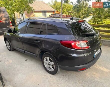 Рено Меган 2011 в Косове на Automoto.ua Серый Рено Меган, объемом двигателя 1.46 л и пробегом 254 тыс. км за 6999 $, фото 17 на Automoto.ua