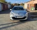 Серый Рено Меган, объемом двигателя 1.46 л и пробегом 239 тыс. км за 7700 $, фото 1 на Automoto.ua