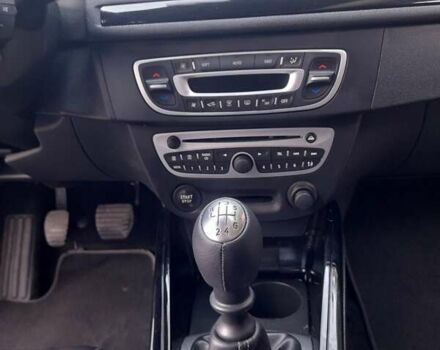 Серый Рено Меган, объемом двигателя 1.4 л и пробегом 254 тыс. км за 6800 $, фото 17 на Automoto.ua