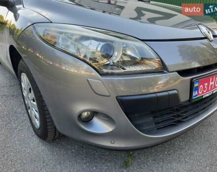 Серый Рено Меган, объемом двигателя 1.6 л и пробегом 194 тыс. км за 8100 $, фото 20 на Automoto.ua