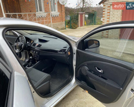 Сірий Рено Меган, об'ємом двигуна 1.46 л та пробігом 239 тис. км за 6700 $, фото 10 на Automoto.ua