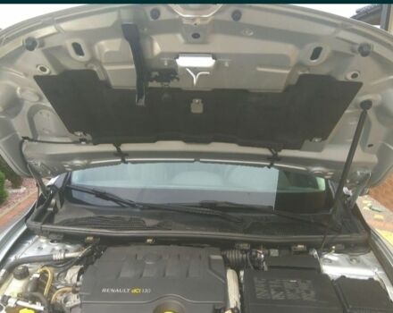 Сірий Рено Меган, об'ємом двигуна 0.19 л та пробігом 230 тис. км за 7800 $, фото 2 на Automoto.ua