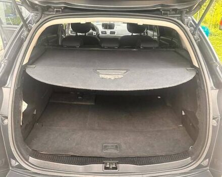 Рено Меган 2011 в Косове на Automoto.ua Серый Рено Меган, объемом двигателя 1.46 л и пробегом 254 тыс. км за 6999 $, фото 30 на Automoto.ua