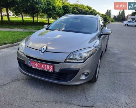 Серый Рено Меган, объемом двигателя 1.6 л и пробегом 194 тыс. км за 8100 $, фото 116 на Automoto.ua