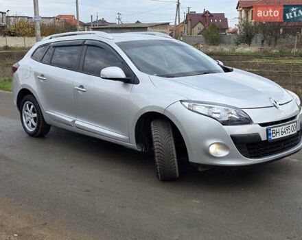Серый Рено Меган, объемом двигателя 1.46 л и пробегом 172 тыс. км за 6999 $, фото 3 на Automoto.ua