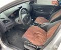 Рено Меган 2011 в Днепре (Днепропетровске) на Automoto.ua Серый Рено Меган, объемом двигателя 1.5 л и пробегом 235 тыс. км за 5999 $, фото 12 на Automoto.ua