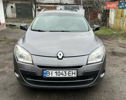 Сірий Рено Меган, об'ємом двигуна 1.46 л та пробігом 237 тис. км за 6550 $, фото 19 на Automoto.ua