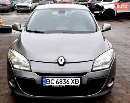 Сірий Рено Меган, об'ємом двигуна 1.5 л та пробігом 250 тис. км за 6500 $, фото 3 на Automoto.ua