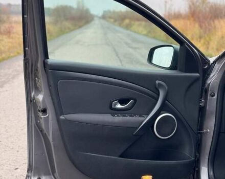 Сірий Рено Меган, об'ємом двигуна 1.46 л та пробігом 270 тис. км за 7800 $, фото 10 на Automoto.ua