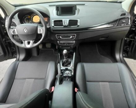 Серый Рено Меган, объемом двигателя 1.4 л и пробегом 254 тыс. км за 6800 $, фото 13 на Automoto.ua