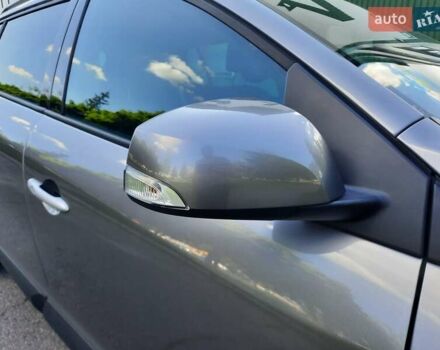 Серый Рено Меган, объемом двигателя 1.6 л и пробегом 194 тыс. км за 8100 $, фото 111 на Automoto.ua