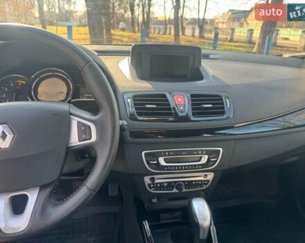 Серый Рено Меган, объемом двигателя 1.46 л и пробегом 300 тыс. км за 7500 $, фото 7 на Automoto.ua