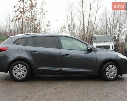 Серый Рено Меган, объемом двигателя 1.4 л и пробегом 250 тыс. км за 5450 $, фото 2 на Automoto.ua