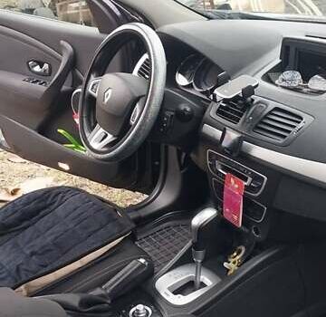 Серый Рено Меган, объемом двигателя 1.46 л и пробегом 310 тыс. км за 7300 $, фото 11 на Automoto.ua