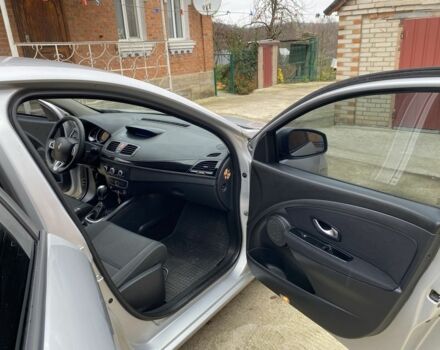 Серый Рено Меган, объемом двигателя 1.5 л и пробегом 239 тыс. км за 6700 $, фото 10 на Automoto.ua