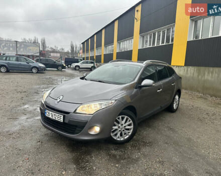 Сірий Рено Меган, об'ємом двигуна 1.87 л та пробігом 200 тис. км за 7700 $, фото 2 на Automoto.ua