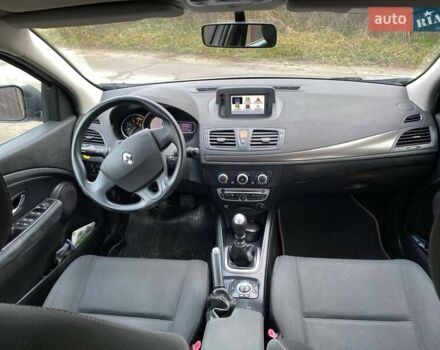 Серый Рено Меган, объемом двигателя 1.46 л и пробегом 232 тыс. км за 7600 $, фото 12 на Automoto.ua