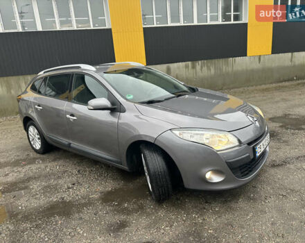 Сірий Рено Меган, об'ємом двигуна 1.87 л та пробігом 200 тис. км за 7700 $, фото 29 на Automoto.ua