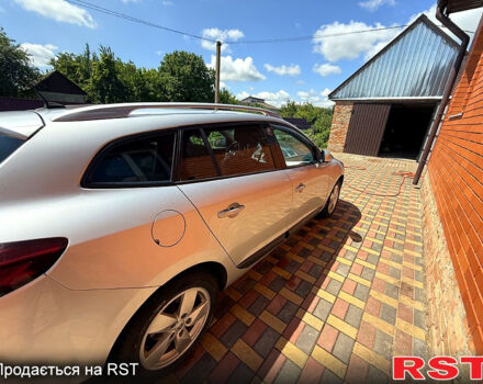 Рено Меган 2011 в Нежине на Automoto.ua Серый Рено Меган, объемом двигателя 1.4 л и пробегом 224 тыс. км за 7800 $, фото 8 на Automoto.ua