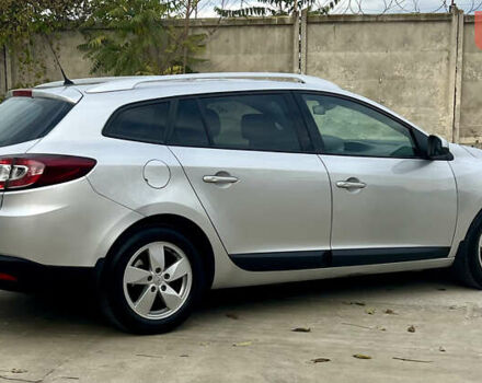 Серый Рено Меган, объемом двигателя 1.46 л и пробегом 274 тыс. км за 6300 $, фото 19 на Automoto.ua