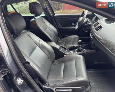 Сірий Рено Меган, об'ємом двигуна 1.5 л та пробігом 218 тис. км за 7200 $, фото 41 на Automoto.ua