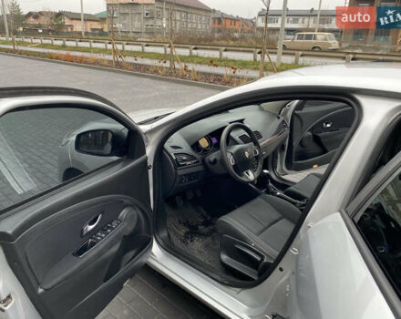 Сірий Рено Меган, об'ємом двигуна 1.46 л та пробігом 239 тис. км за 6600 $, фото 11 на Automoto.ua