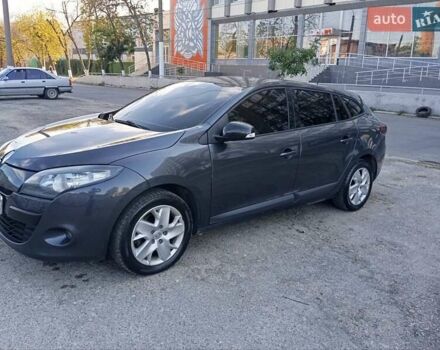 Серый Рено Меган, объемом двигателя 1.46 л и пробегом 340 тыс. км за 6700 $, фото 4 на Automoto.ua